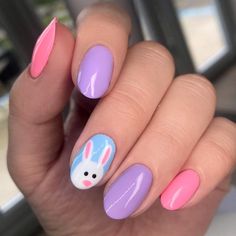 The annual Easter is coming quietly. Are you fully prepared to celebrate the holiday? For example: decorating holiday-themed homes, making Easter crafts, etc. Of course, please don’t forget that there... Mail Colors, Nails Round