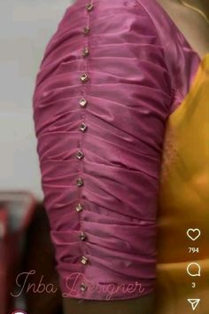 Simple Sleeves Design, Latest Blouse Neck Designs, Lace Blouse Design, Patch Work Blouse Designs, Latest Bridal Blouse Designs, Blouse Designs Catalogue, Latest Blouse Designs Pattern