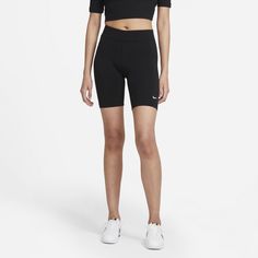 Nike Sportswear Bike Shorts (CZ8526-010) Short Biker, Shorts Biker, Short Noir, Nike Short, Biker Short, Legging Sport, Neue Outfits, Womens Bike, Shorts Nike