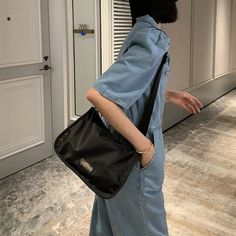 size:27x20x13(cm) Casual Crossbody Bag, Women Crossbody Bag, Small Lady, Pearl Leather, Shoulder Messenger Bag, Chest Bag, Sling Bag, Womens Backpack, Shoulder Bag Women