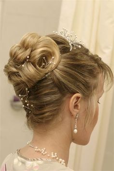 Cinderella Updo, Mother Of The Bride Hair, Hairdo Wedding, Bridal Hair Updo, Long Hair Wedding Styles, Braut Make-up, Braids With Curls, Penteado Cabelo Curto, Braided Hairstyles For Wedding