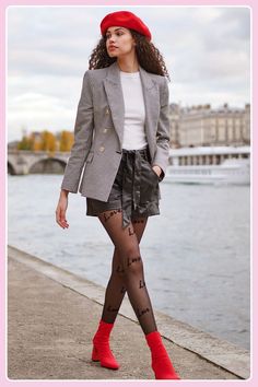 Regalo San Valentino, Chanel Pumps, Saint Laurent Dress, Dior Dress, Blazer And Skirt, Paris Outfits, Sheer Tights, Stylish Work Outfits, Love Is In The Air