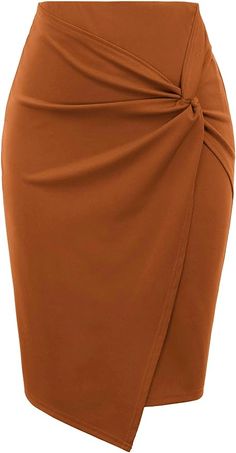 12 Professional Outfit Ideas That Will Make You Look Like a CEO - Miranda's Mind Professional Skirt, Knee Length Skirt Pencil, Work Skirts, Wear To Work, Body Con Skirt, Summer Skirts