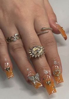 Nails With Rings On Hand, Extravagant Nails Designs, Hair Vacation, Beauty Mood Board, Hair Y2k, Hair Inspiration Curly