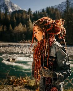 Female Dreadlocks, Synthetic Dreads Hairstyles, Female Dreadlocks Styles, Morgin Riley, Dreadlocks Styles, Dreads Styles For Women, Dreads Hairstyles, Beautiful Dreadlocks, Outfits 2000s