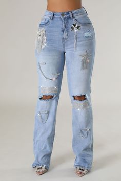 These mid wash jeans will take your look to the next level with distressing and rhinestone embellishment all over. "Rhinestone Embellished Trim Denim Jeans "Medium wash Knee distressed Cotton/Polyester/Spandex Imported Diy Bling Jeans, Diamond Jeans, Designed Outfits, Designed Jeans, Beaded Jeans, Mid Wash Jeans, Senior Jeans, Bedazzled Jeans, Jean Collection