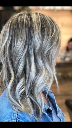 Grayish Blonde Hair, Blonde Hair Going Grey, Greyish Blonde Hair, Gray Transition, Blonde Highlights On Dark Hair, Grey Hair Transformation, Dark Blonde Hair Color