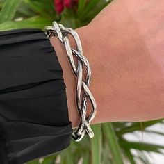 🧡Silver Triple Twist Bracelet for Women or Men🧡 🧡The elegant touch of bohemian style and the unique design of the triple twist meet in this Silver Triple Twist Boho Bracelet. Made of high quality materials, this bracelet offers a comfortable and stylish look. 🧡Admire its details and let your bohemian spirit run free, while adding a sophisticated touch to your style. It will complement any outfit and be an eye-catching accessory in any setting. 🧡Handmade Gift  🧡Material :  Silver Plated.  🧡Adjustable size - unisex. The size can simply be adjusted by pulling the opening as wide / narrow as needed, allowing for a flexible fit 🧡Size: Adjustable 🧡Happily send with gift card optionally💌 🧡Each product will be packed in a padded envelope in individually velvet and stylish pouches. 🧡Sam Adjustable Silver Metal Braided Bracelet, Trendy Silver Metal Braided Bracelets, Trendy Silver Braided Metal Bracelet, Silver Cuff Bracelet With Adjustable Chain, Bohemian Silver Braided Bangle Bracelet, Silver Bohemian Braided Bangle Bracelet, Men Bangle, Twist Bracelet, Knot Bangle