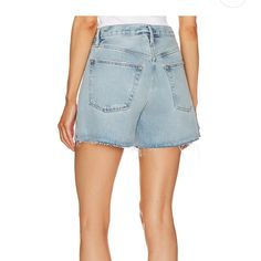 Missed The 7 Day Return Period On These. I Ordered In 2 Sizes. 100% Cotton Made In Paraguay Machine Wash Zip Fly With Button Closure 5-Pocket Styling Light Whiskering Detail Frayed Raw-Cut Hem Shorts Measure Approx 14" In Length Cuffed Denim Jeans, Mini Denim Shorts, Frame Denim Jeans, Cuffed Denim Shorts, White Jean Shorts, Frayed Denim, Denim Cutoff Shorts, Distressed Jean Shorts, Distressed Denim Shorts