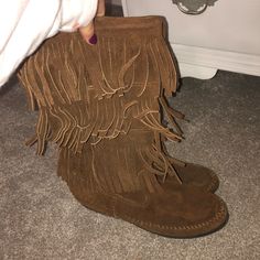 Worn Twice, Like Brand New Flat Suede Boots For Spring, Casual Suede Fringe Boots, Casual Brown Boots With Fringe, Casual Brown Fringe Boots, Casual Fringe Boots With Round Toe, Casual Brown Festival Boots, Casual Brown Boots For Festival, Minnetonka Fringe Boots, Moccasin Ankle Boots