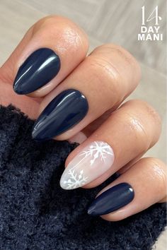 ❄️ Looking for the perfect Christmas and Winter nails? Or some last minute November Nails Ideas? Try this simple but gorgeous Snowflake Nail Art. With shades from our Christmas 'Polished & Poised' At-Home Gel Nail Kit ❄️  #14daymani #christmasnails #nailartaddict #christmasnailart #nailart #snowflakenails #snowflakenailart #navybluenails #accentnails #gelpolish #gelnails #winternails #novembernails #nailinspo #nailideas Winter Nails Ice Blue, Simple Snowflake Nails Blue, Navy Blue Christmas Nails Winter, Christmas Nails Navy Blue, Simple Snowflake Nail Design, Simple Blue Winter Nails, Navy Holiday Nails, Christmas Nails Navy, January Blue Nails