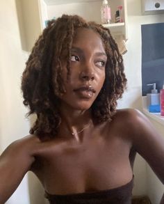 Short Locs Hairstyles, Dark Skin Women, Hair Reference, Locs Hairstyles, Loc Styles, Baddie Hairstyles, Brown Skin, Locs, Hair Goals