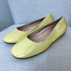 Vionic Pastel Yellow Snakeskin Patterned Leather Julieta Scalloped Comfort Ballet Flats. Size 11. New Without Box. Fitted Synthetic Flats For Spring, Spring Faux Leather Flats With Almond Toe, Spring Faux Leather Almond Toe Flats, Spring Medium Width Faux Leather Flats, Spring Faux Leather Flats Medium Width, Leather Closed Toe Flats, Spring Faux Leather Medium Width Flats, Fitted Leather Flats With Low Heel, Spring Leather Flats With Leather Lining