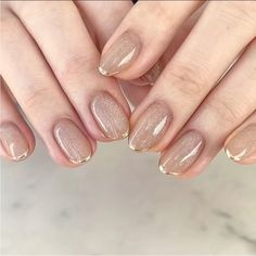 24 Piece Glitter Press On Nails With Gold French Tip Boutique Items Are New Color Gold Glitter With Gold French Tip Poshmark Ambassador Ll Top Seller Fast Shipping With Considerate Packaging Bridesmaids Nails, Unghie Sfumate, Fancy Nails, Chic Nails, Gold Nails, Nude Nails