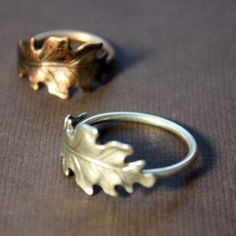 Love these oak leaf rings Life Styles, Ring Sapphire, Outfit Styles, Wrap Ring, Leaf Jewelry, Leaf Ring, Oak Leaf, Vintage Life, Outfit Trends