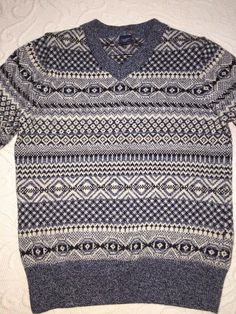 This is a pre-owned, gently worn babyGap toddler 5 years pullover v-neck sweater.  15" sleeves, 13" across the chest (armpit to armpit), 10" across the shoulders, and 15.5" long.  Excellent condition.  Enjoy! Casual Gap V-neck Sweater, Casual V-neck Sweater By Gap, Baby Gap, V Neck Sweater, Vneck Sweater, Neck Sweater, Gap, Men Sweater, Cotton Blend