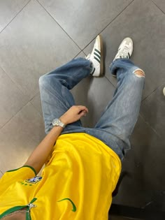 Brazil Football Jersey, It Boy Aesthetic, Working On A New Me, Soccer Jersey Outfit, Brazil Outfit, Football Streetwear, Brazil T Shirt, Brazil Shirt, Uk Streetwear