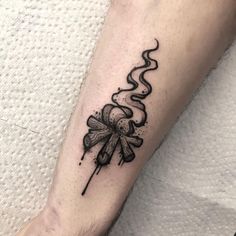 Blackwork Fire Tattoo, Black And White Fire Tattoo, Feminine Fire Tattoo, Abstract Fire Tattoo, Fireplace Tattoo, Embers Tattoo, Simple Dark Tattoos, Fuego Tattoo