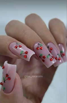 Natural Nail Art Designs, Mac Nails, Berry Nails, Quick Nail Art, Multicolored Nails, Acrylic Nail Shapes, Hippie Nails, Diy Acrylic Nails, Cherry Nails