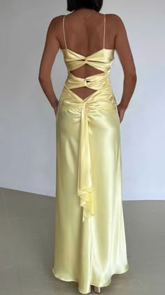 Dress Rental NZ - Dress Hire NZ Halter Long Dress, Elegant Evening Dress, Dress Spaghetti Straps, Prom Dresses Yellow, Prom Dress Stores, Prom Dresses Vintage