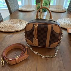 Excellent Condition Only Carried A Couple Times Limited Edition Can Wear Multiple Ways Zip Closure Comes With Dust Bag/Box/Ribbon Box Ribbon, Bags Louis Vuitton, Louis Vuitton Bags, Louis Vuitton Bag, Fashion Bags, Dust Bag, Limited Edition, Bag Lady, Louis Vuitton