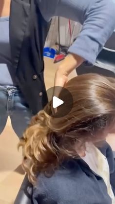 Samhita | Makeup & Hair Artist on Instagram: "Easy blowout hack ?!?

#blowout #hairtutorial #hairtips #haircare #hairhacks" Blowout Hack, Easy Blowout, Hair Artist, Artistic Hair, Artist On Instagram, Brunette Hair, Makeup Hair, Hair Styling, Hair Hacks