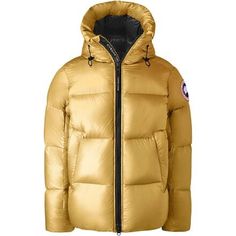 We always bring along the Crofton Puffer Jacket for our winter travels because it pairs classic Canada Goose warmth-retention with travel-ready convenience. This hooded puff packs into the zippered hand pocket and features an easy-access loop for trapping to your pack. Best Puffer Jacket, Puffer Jacket Men, Rainy Morning, Tricot Fabric, Ripstop Fabric, Down Jackets, Backpack Straps, Duck Down, Canada Goose