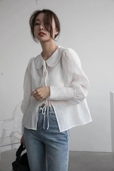 Japanese Blouse, Spring Blouse, Comfortable Blouses, Unique Clothes, Spring Blouses, Effortlessly Chic Outfits, Casual Day Outfits, Womens Sewing Patterns, Diy Sewing Clothes