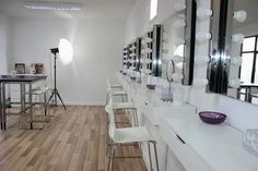 Makeup Place, Salon Suites Decor, Studio Chairs