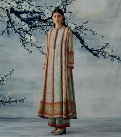 Kurta Sketch, Plain Suits, Brocade Lehenga, Long Kurtas, Winter Prints, Long Kurta, Long Kurti