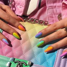 Download Pinterest Videos, Gel Ombre, Bright Nail Designs, Best Nails, May Nails, Pinterest Video, Jewellery Necklaces, Nail Design Ideas