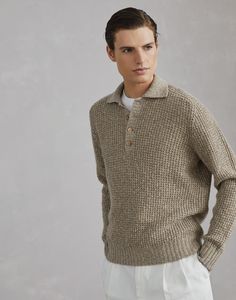 Flecked soft virgin wool and cashmere waffle stitch knit polo with long sleeves The excellence of natural yarns enriches the casual lines of this soft virgin wool and cashmere polo. The Waffle knit knop yarn enhances the timeless feel of Brunello Cucinelli knitwear thanks to the characteristic mottled, nuanced effect. The garment offers a regular, comfortable fit. Cashmere Polo, Adventurous Women, Waffle Stitch, Cashmere Yarn, Knit Polo, Joe Fresh, Polo Sweater, Knitwear Men, Men's Knit