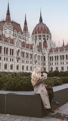 12 Best Things to do in Budapest, Hungary Budapest Vacation, Budapest Christmas, Things To Do In Budapest, To Do In Budapest, Travel Pose, Hungary Travel, See World