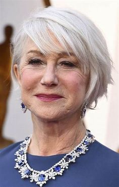 Helen Mirren Hairstyles, Helen Mirren Hair, 50s Hair, Stacked Hairstyles, White Hair Color, Bob Cuts, Perfect Hair Color, Chop Chop, Journal Lists