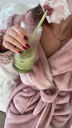 Vision Board Inspiration, روتين العناية بالبشرة, Healthy Girl, Healthy Lifestyle Inspiration, Foto Ideas Instagram, Just Girl Things, Just Girly Things, Glow Up?, Pink Aesthetic