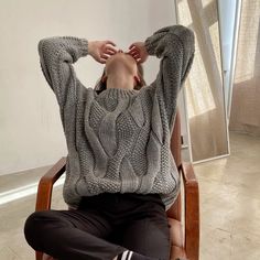 Knitted sweater women's oversized gray color in stock! Only handmade! Size: XSLFits 3234” (8090cm) chest Overall length: 23,6" (60cm) Width 23,6" (60cm.)Model height and weight: 162cm (measurement 856688 cm (342635 inch) Sweater can be knitted in any color, color palette last photo. If the item is out of stock, the order processing time is 12 weeks + delivery time to your country. Heather Grey Knit Sweater For Winter, Gray Cable Knit Sweater For Winter, Oversized Gray Sweater For Fall, Cozy Long Sleeve Gray Sweater, Gray Oversized Cozy Sweater, Heather Grey Winter Sweater, Gray Knit Sweater For Winter, Gray Chunky Knit Sweater For Fall, Heather Grey Knit Long Sleeve Sweater