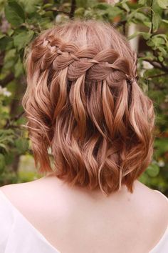 Half Up Half Down Short Hair, Guest Hair, Half Up Half Down Hairstyles, Short Braids, Short Wedding Hair, Penteado Cabelo Curto, Spring Hairstyles, Half Up Half Down Hair, Half Up Hair