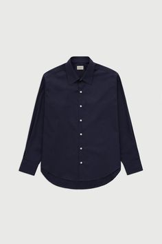 La Shirt Classica, Cotton Poplin Elegant Long Sleeve Poplin Shirt, Office Cotton Shirt With Lapel Collar, Modern Cotton Dress Shirt With Concealed Placket, Elegant Button-up Poplin Shirt, Classic Long Sleeve Poplin Dress Shirt, Elegant Poplin Shirt With Button Cuffs, Oversized Formal Shirt With Concealed Placket, Timeless Long Sleeve Cotton Shirt, Elegant Oversized Cotton Shirt