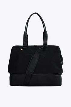 BÉIS 'The Weekender' in Black - Black Travel Bag & Overnight Bags Functional Duffle Bag With Removable Pouch For On-the-go, Practical Large Capacity Travel Accessories For On-the-go, Modern Gym Bag With Luggage Sleeve For On-the-go, Modern On-the-go Tote Luggage, Sporty Black Luggage For On-the-go, Sporty Large Capacity Luggage For On-the-go, Large Capacity Sporty Luggage, Modern Travel Bag With Double Handle For On-the-go, Functional Duffle Bag With Removable Pouch Tote