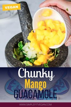 Easy, homemade, Chunky Mango Guacamole recipe that is perfect for a crowd or as a snack! #mangoguacamole #guacamole #veganrecipe Mango Guacamole Recipe, Tempeh Tacos, Mango Guacamole, Vegan Gluten Free Snacks, Vegan Appetizers Recipes