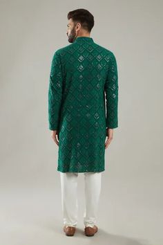 Shop for Kasbah Green Georgette Floral And Sequin Embroidered Kurta for Men Online at Aza Fashions Kurta Men, Churidar, Not For Sale, Aza Fashion, Sleeve Type, Floral Embroidery, Emerald Green, Types Of Sleeves, Sequin