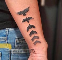 Healed Finger Tattoos, Simple Tattoos For Men, Cool Simple Tattoos, Simple Tattoos For Guys, Mushroom Tattoos, Naruto Tattoo, Simple Tattoo Designs, Crown Tattoo, Butterfly Tattoo Designs