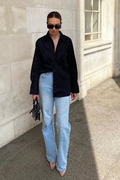 Black Shirt Outfits, Mom Outfits Spring, Casual Chic Outfits, Looks Jeans, Look Jean, Outfit Jeans