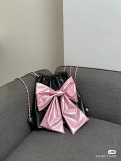 Black Backpack With Dust Bag For School, School Backpack Shoulder Bag, Black Pouch Backpack For School, Backpack Shoulder Bag For School, Pink Bowtie, Y2k Nostalgia, Stylish School Bags, Sac Diy, Pink Bow Tie