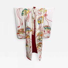 For Sale on 1stDibs - A visually striking vintage Uchikake Wedding Kimono/Robe for ceremonial occasion, circa 1930s-1940s in the Oriental Art Deco style. The bridal garment Vintage Silk Kimono For Summer, Luxury Vintage Ceremonial Kimono, Silk Kimono Japanese, Summer Vintage Silk Kimono, Wedding Kimono, Japanese Fabric Prints Vintage Kimono, Art Furniture, Art Deco Style, Deco Style