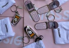 Limited edition Glossier LA Keychain Exclusive Flip Phone Special Rare New NWT. Glossier Accessories, Glossier Flip Phone Keychain, Glossier Keychain, Flip Phone Keychain, Pink Phone Keychain, Glossier Limited Edition, 2025 Wishlist, Hiking Summer, Keychain Designs