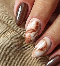 Nail Art On Brown Nails, Brown Fall Nails 2022, Acrylic Brown Nail Designs, Simple Earthy Nail Designs, Nail Art For Dark Hands, Best Autumn Nails, Autumn Nails Design Ideas Simple, Brown Nail Arts, Brown Nails With White Design