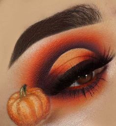 Fall Leaf Makeup Looks, Pumpkin Patch Makeup Ideas, Pumpkin Glam Makeup, Pumkin Makeup Eye, Fall Leaves Makeup, Thanksgiving Make Up, Pumpkin Makeup Easy, Autumn Makeup Art, October Makeup Looks