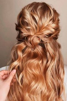 Easy Summer Hairstyles To Do Yourself ★ Bridal Hairdo, Bohemian Hairstyles, Bob Hairstyles For Fine Hair, Easy Summer Hairstyles, Hair Images, Soft Curls, Trending Hairstyles, Half Up Hair