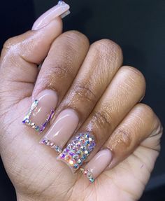 Cuticle Bling Nails, Baddie Acrylic Nails Short Spring, Blinged Out Nails Rhinestones Short, Short Bling Nails, Baddie Short Acrylic Nails, Trap Nails, Pink Tip Nails, Overlay Nails, Small Nails